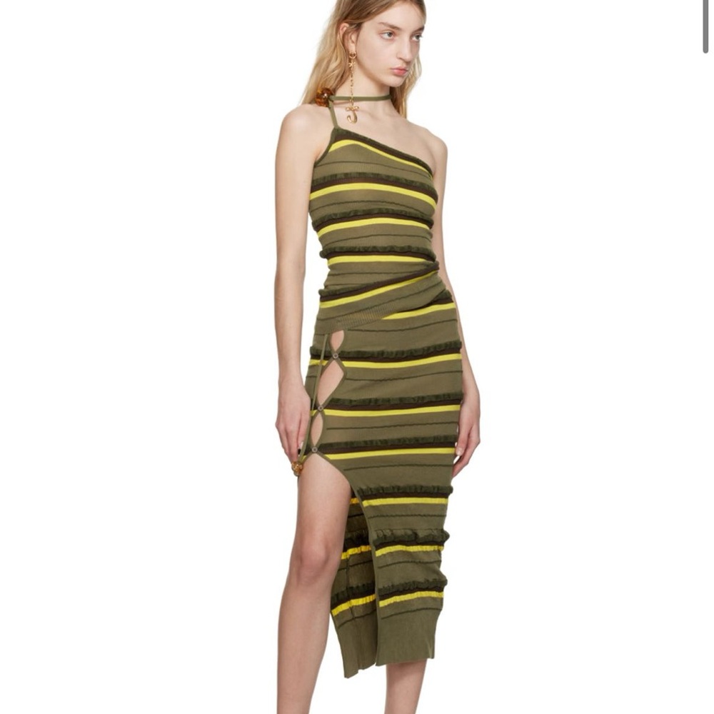 Jacquemus “dress”